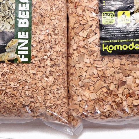 Komodo Coarse Beech Chips 6l - zrębki bukowe duże Komodo Coarse Beech Chips 6l - zrębki bukowe duże